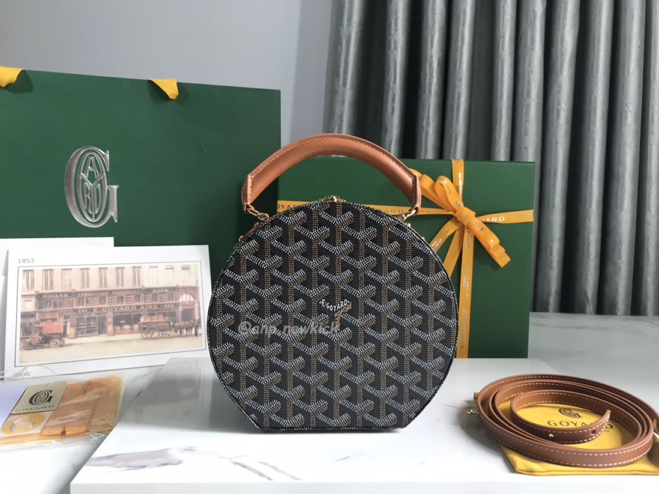 Goyard Alto Hat Box Bag 16.5 Cm X 7 Cm X 18 Cm (7) - newkick.vip